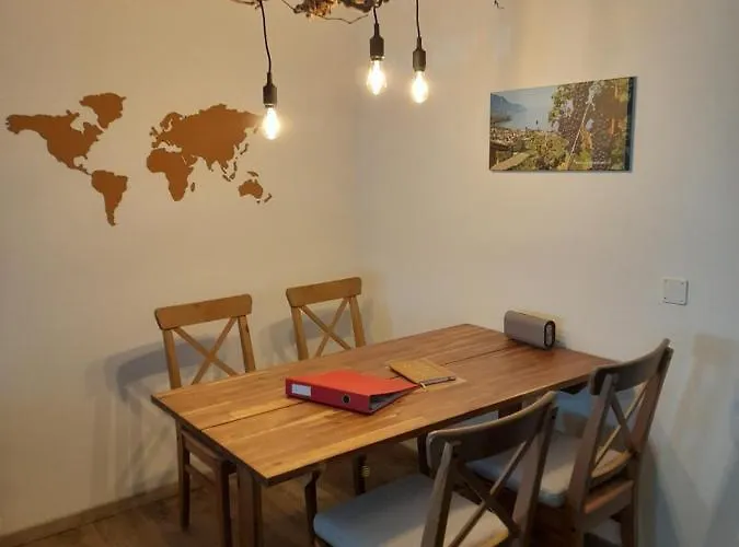 Appartement Chez Un Vigneron Au Village Au 2eme Etage Sans Ascenseur