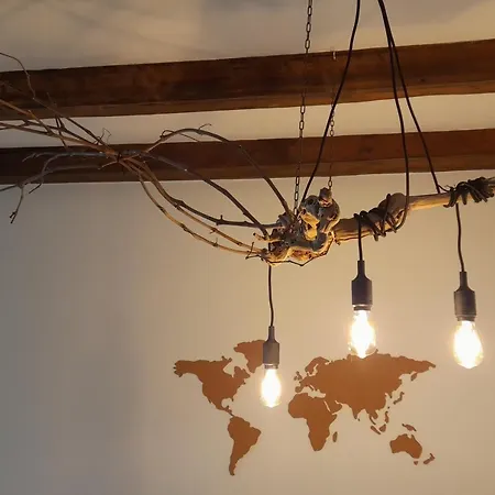 Appartement Chez Un Vigneron Au Village Au 2ème étage Sans Ascenseur Villeneuve